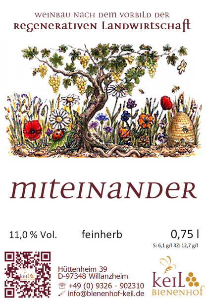 Etikett des Weins „Miteinander“: Weinbau nach dem Vorbild der regenerativen Landwirtschaft, 11 % vol, feinherb, 0,75 l